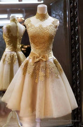 A-Line High Neck Knee-Length Champagne Short Homecoming Dress 2025 with Appliques